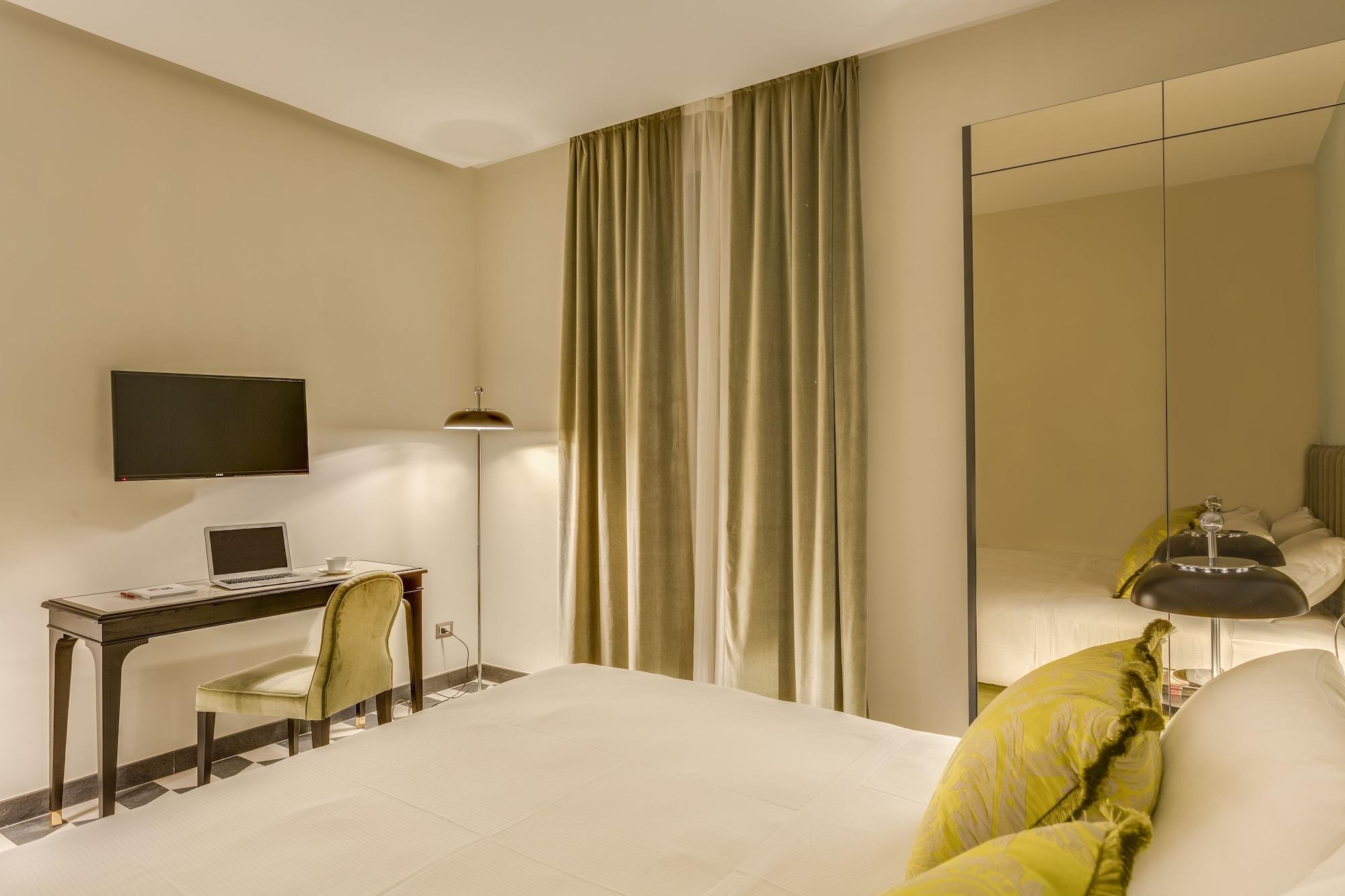 Otivm Hotel Roma Esterno foto