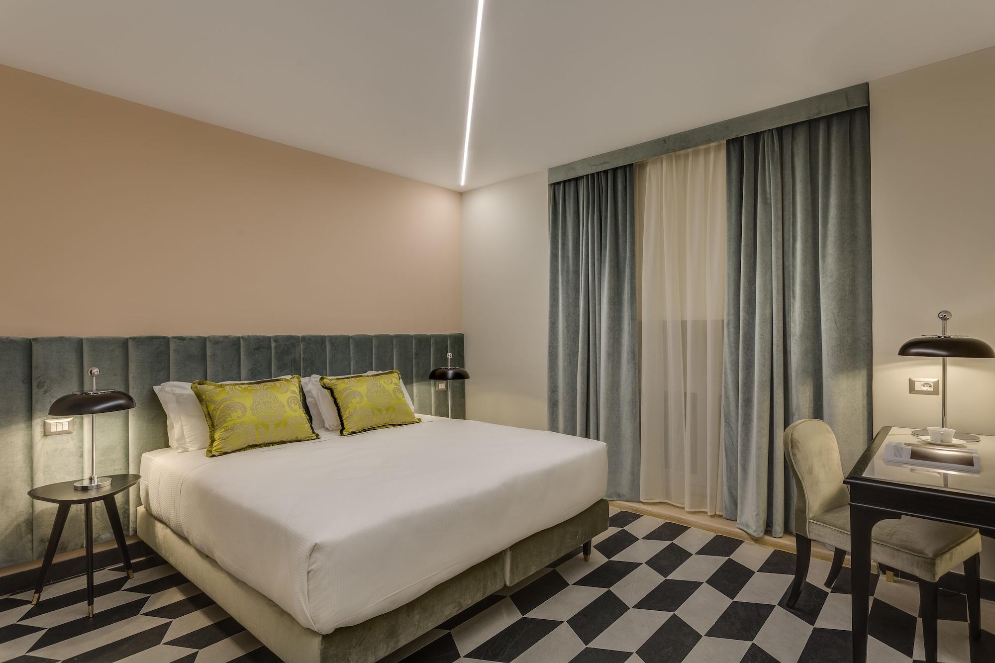 Otivm Hotel Roma Esterno foto