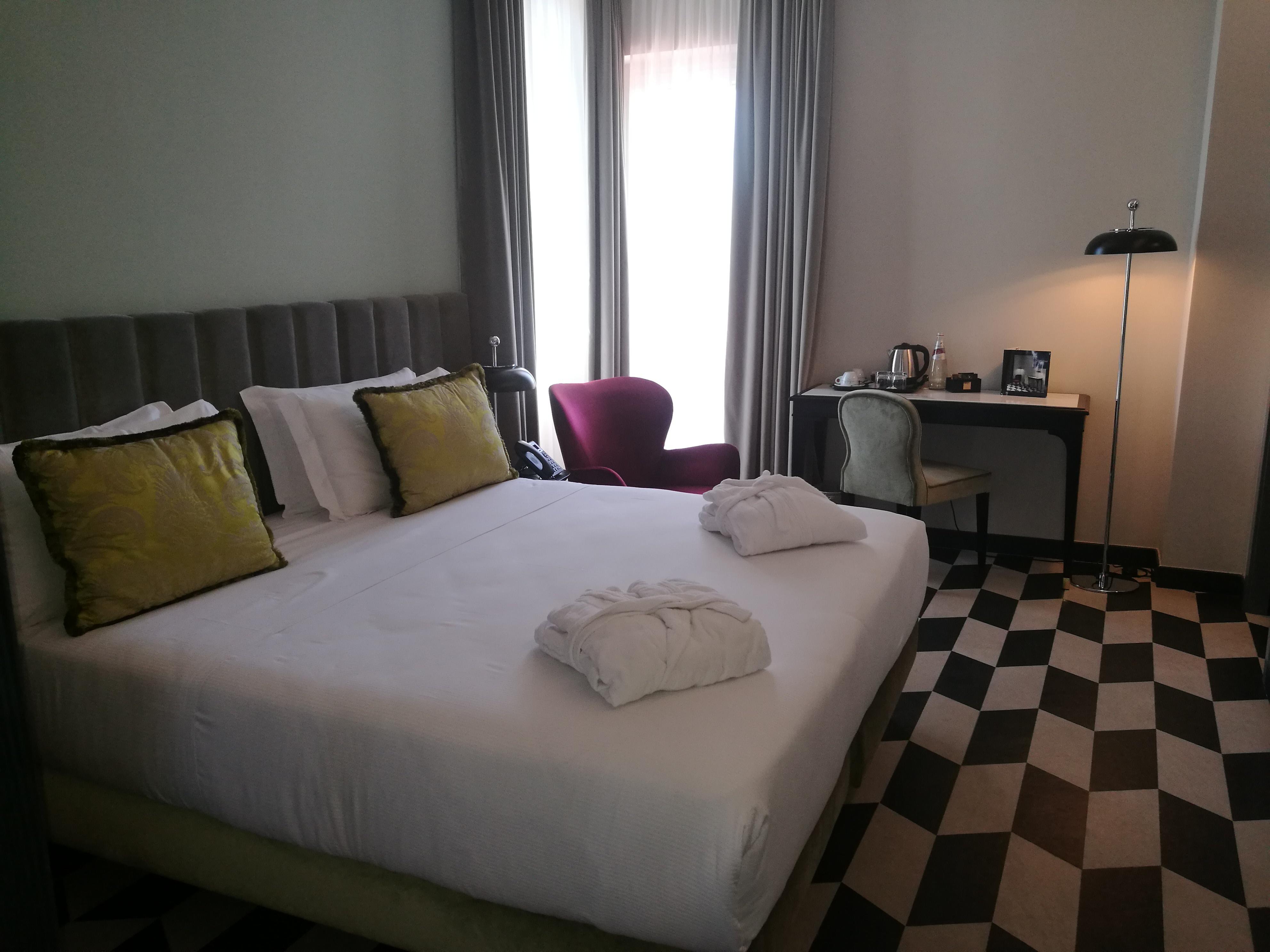 Otivm Hotel Roma Esterno foto