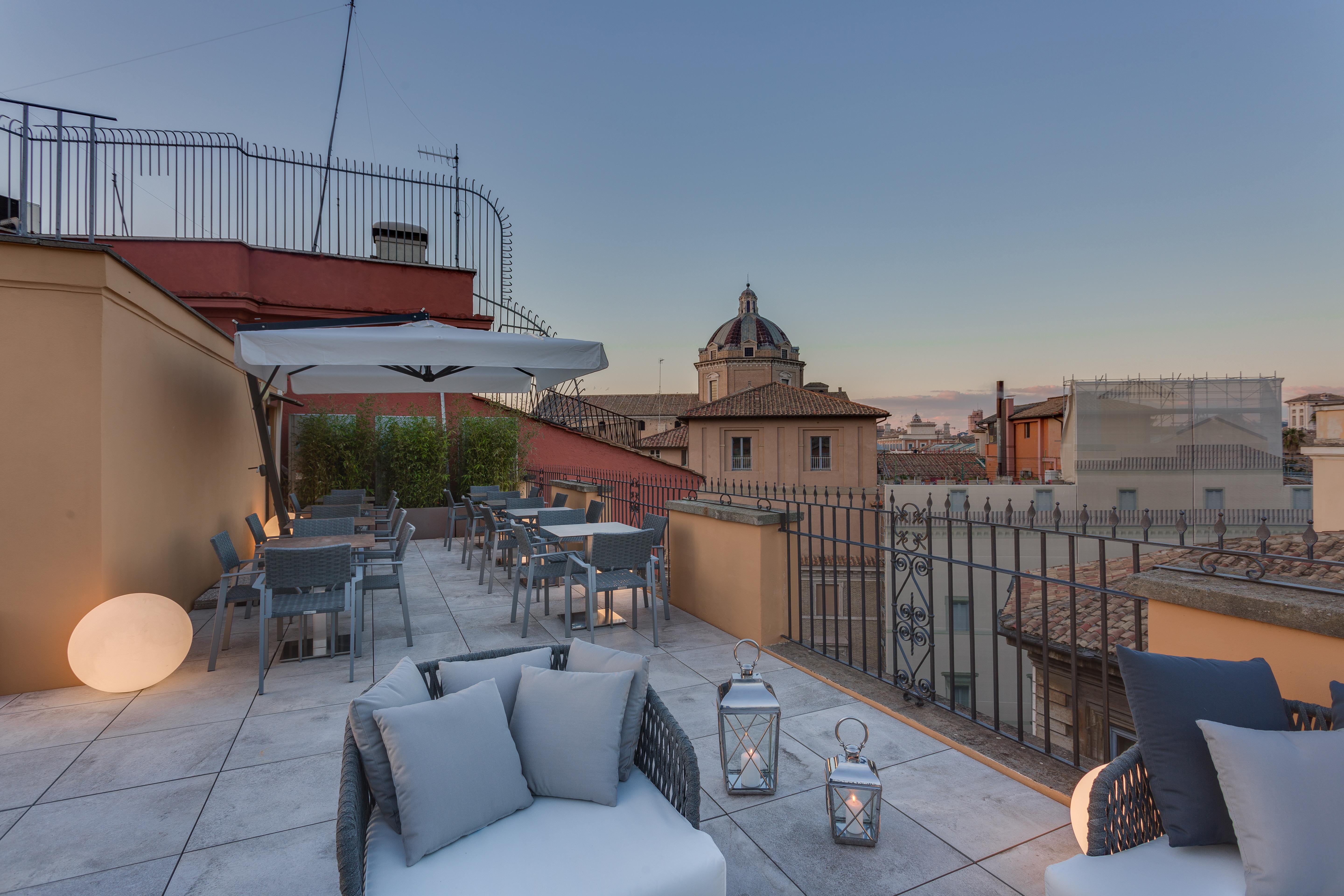 Otivm Hotel Roma Esterno foto