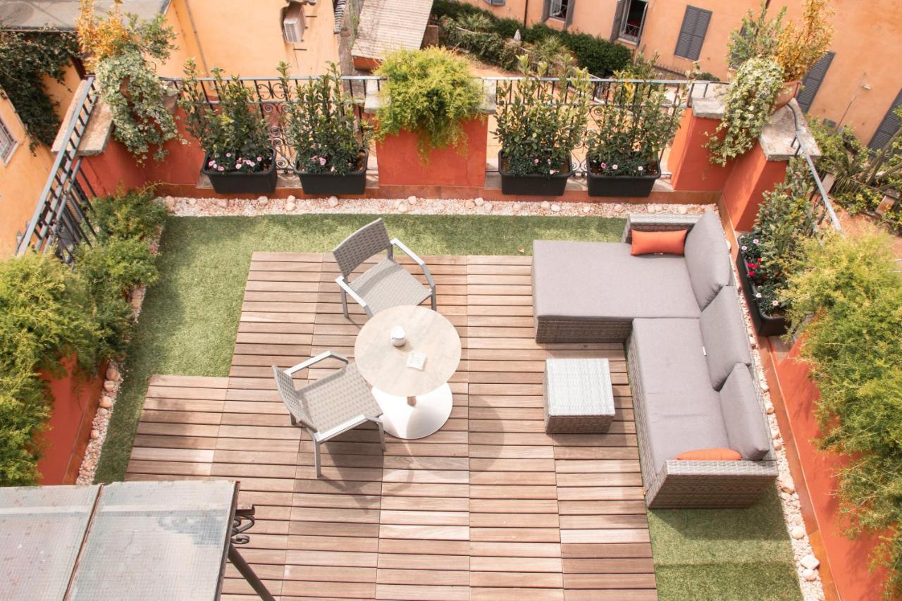 Otivm Hotel Roma Esterno foto
