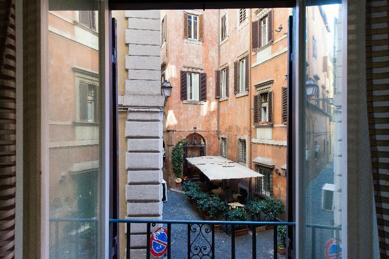 Otivm Hotel Roma Esterno foto