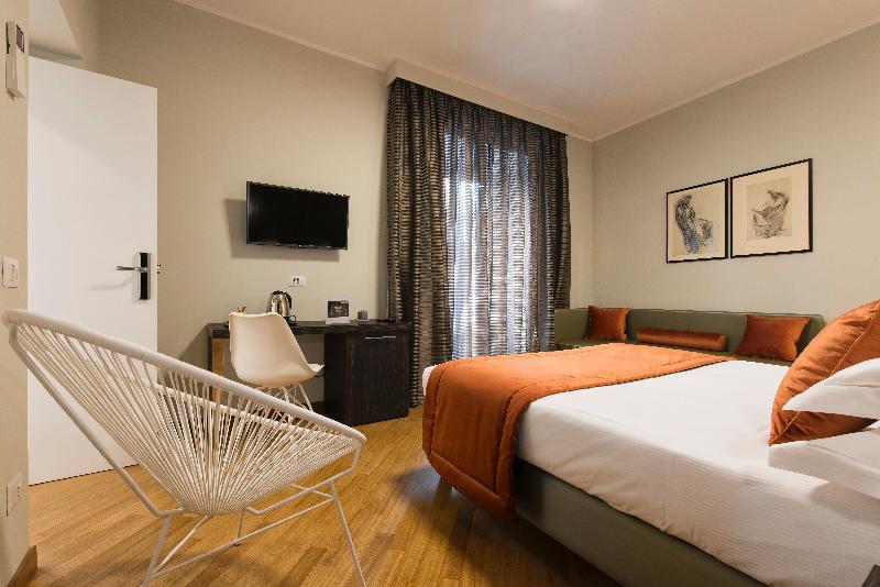 Otivm Hotel Roma Esterno foto